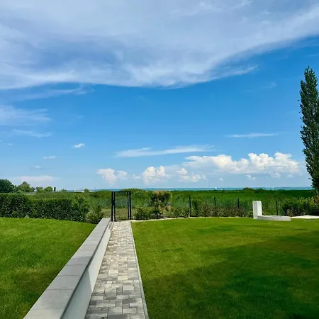 Balaton Lak Apartman Alsóörs