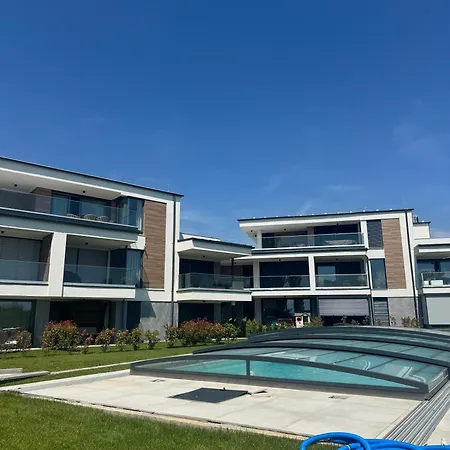 B1 Penthouse *